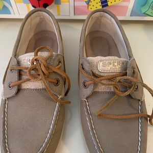 Womens Sperrys shoes